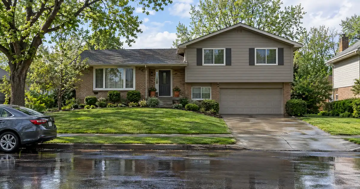 DSCR Cash-Out vs Conventional Cash-Out on an Investment Property