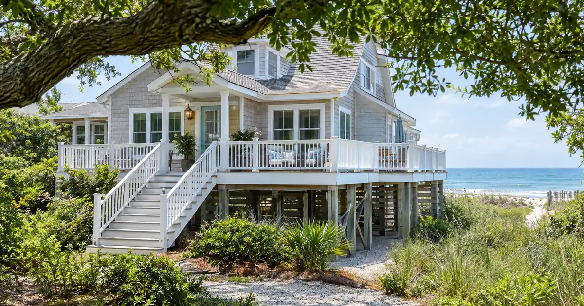 How to Buy an Airbnb With a Partner Using a DSCR Loan