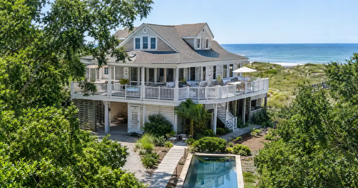 Can You Get an Airbnb Loan With One Year of Bookings?