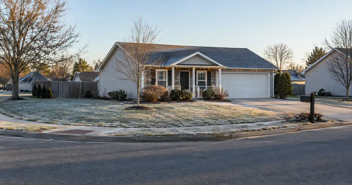 Can You Roll Mortgage Insurance Into a Cash-Out Refinance Loan Balance?