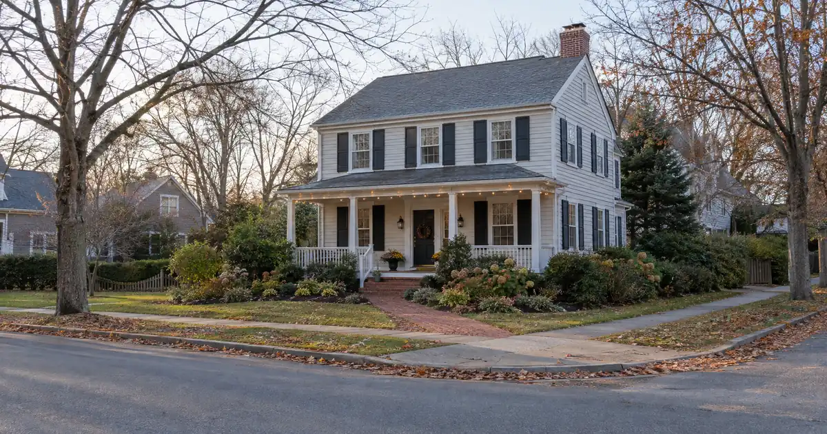 How Long After Closing Does a Cash-Out Refinance Fund?