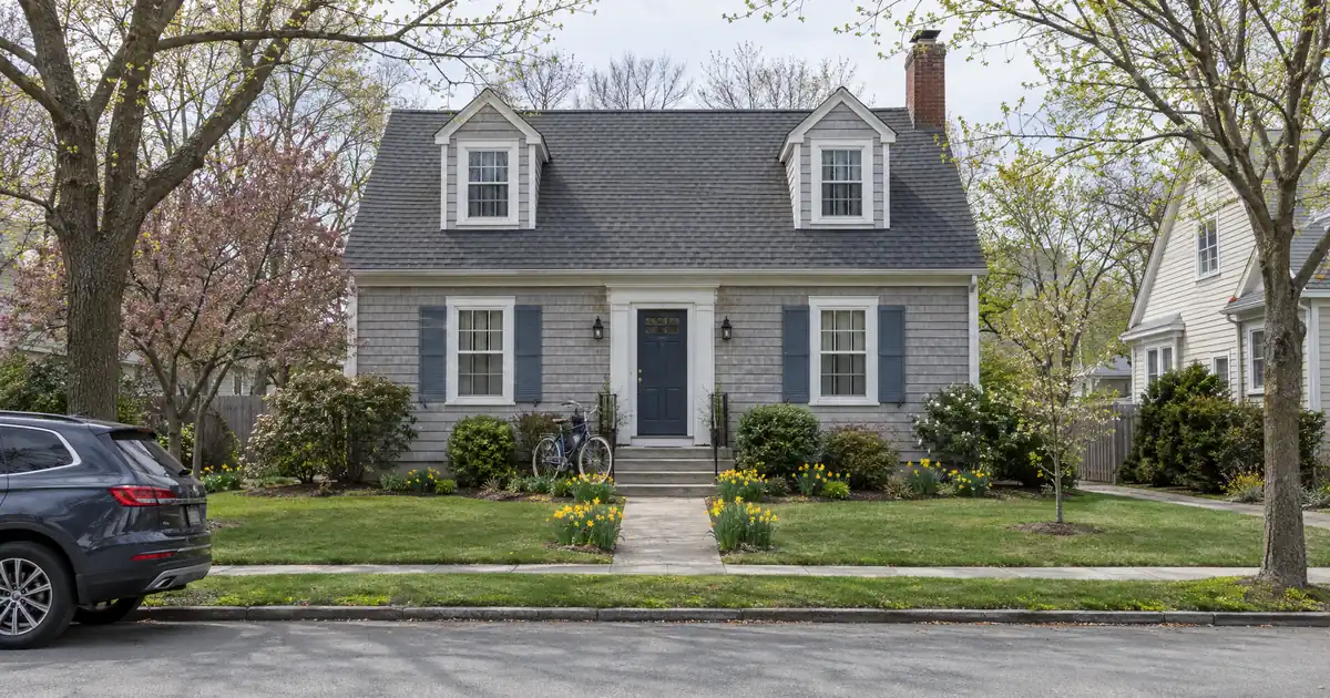 How to Structure a 30-Year DSCR Portfolio Loan on a Dozen Rentals