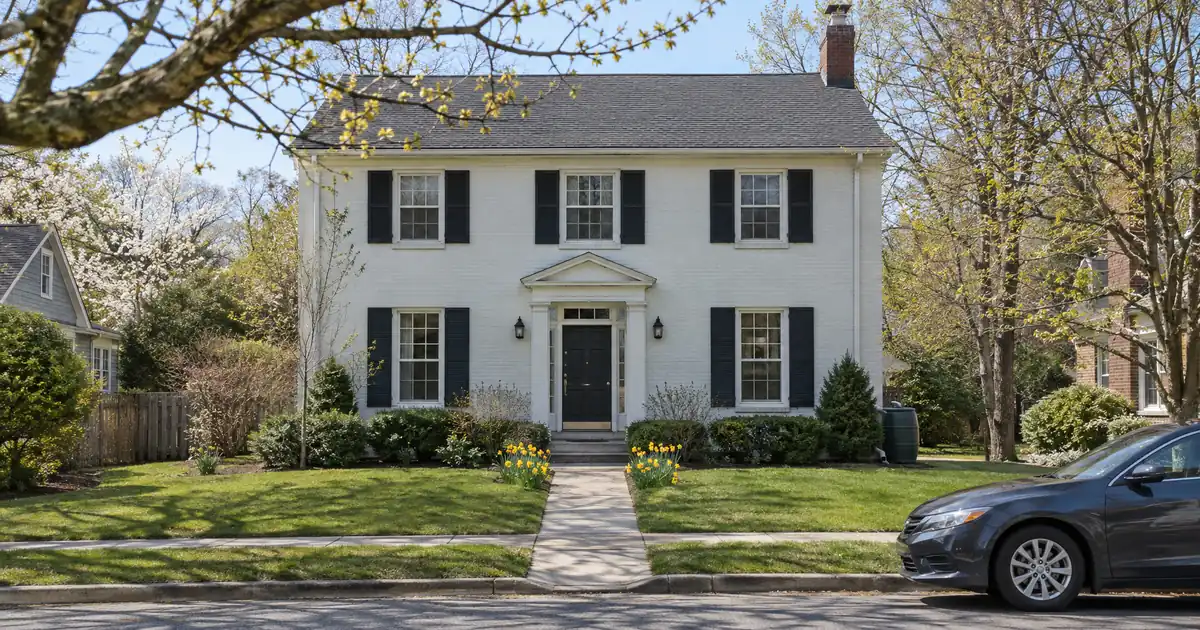 One Blanket Loan vs Two Smaller DSCR Portfolio Loans for 10 Houses