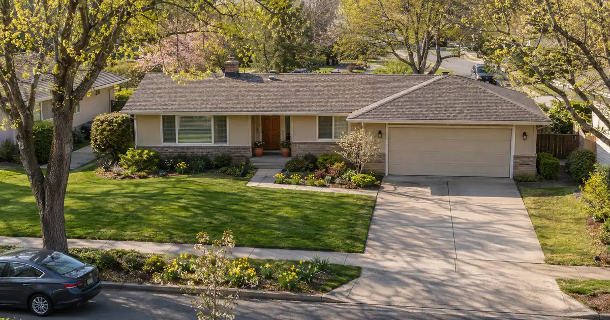 Can a Landlord Leave a Portfolio DSCR Loan One Property at a Time?