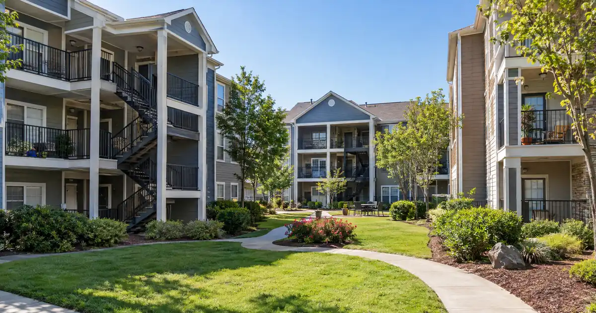 How to Build a Vacancy Buffer on a 10+ Door LLC DSCR Portfolio