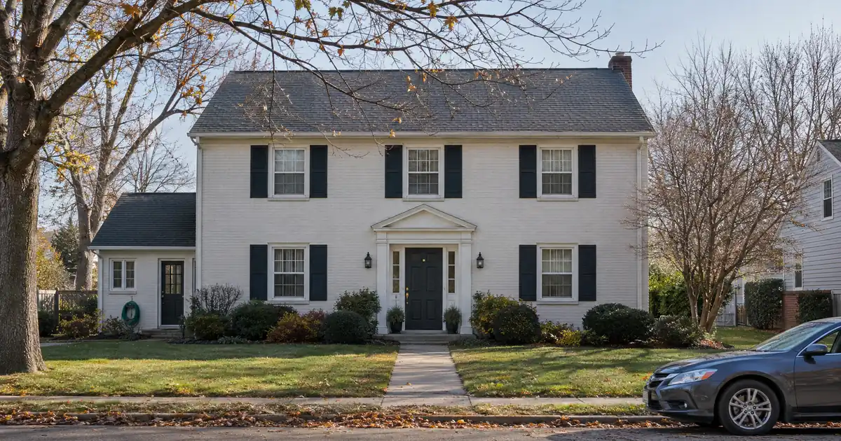 Does a Blanket DSCR Loan Cost Less to Close on LLC-Held Rentals?