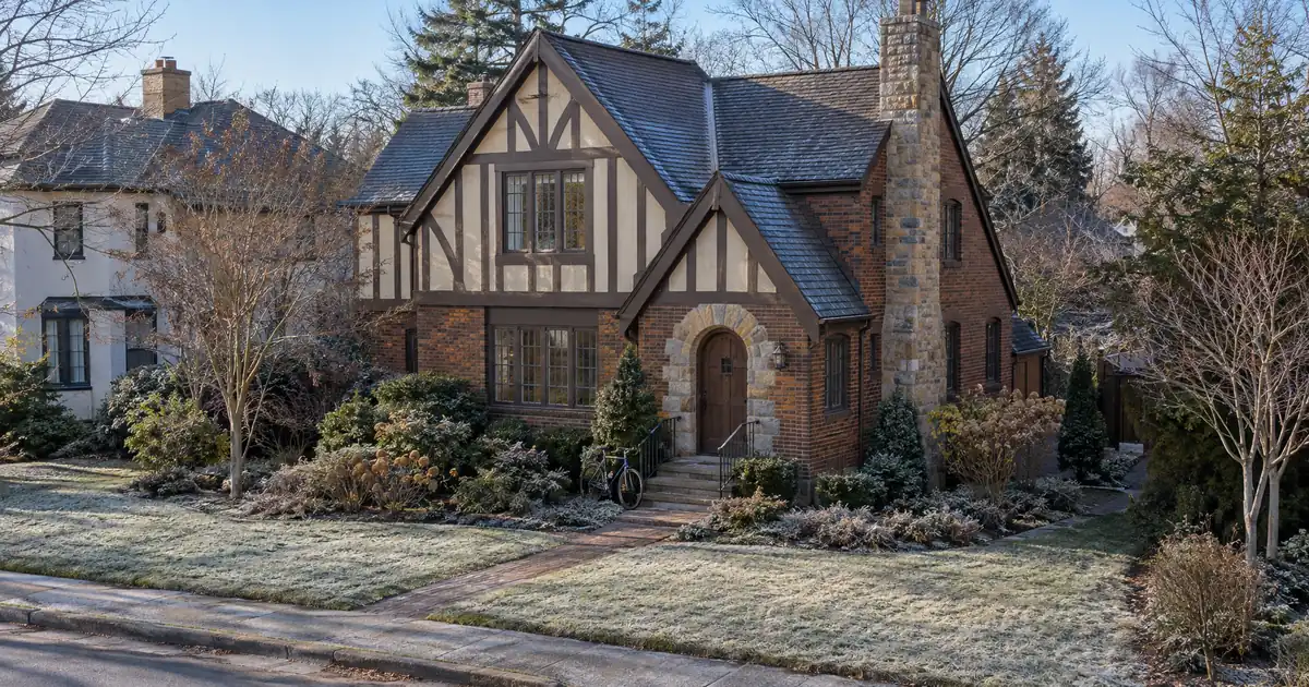 How to Choose Amortization and Interest-Only on a Dozen-Rental DSCR Loan