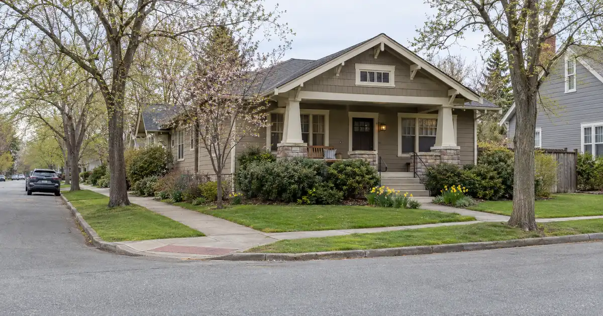 How a DSCR Lender Replaces a Sold Rental in the Blanket Loan