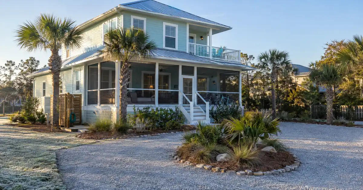 Own DSCR Loan vs Portfolio DSCR Loan for Short-Term Rentals