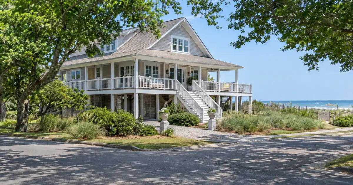 How a Portfolio DSCR Loan Treats Airbnb Income in the Pool