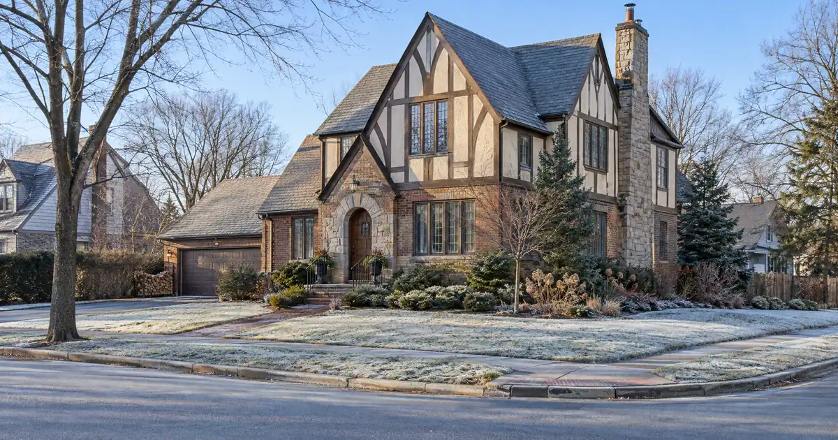 Can a Rental Portfolio Carry a DSCR Loan and a Credit Line?