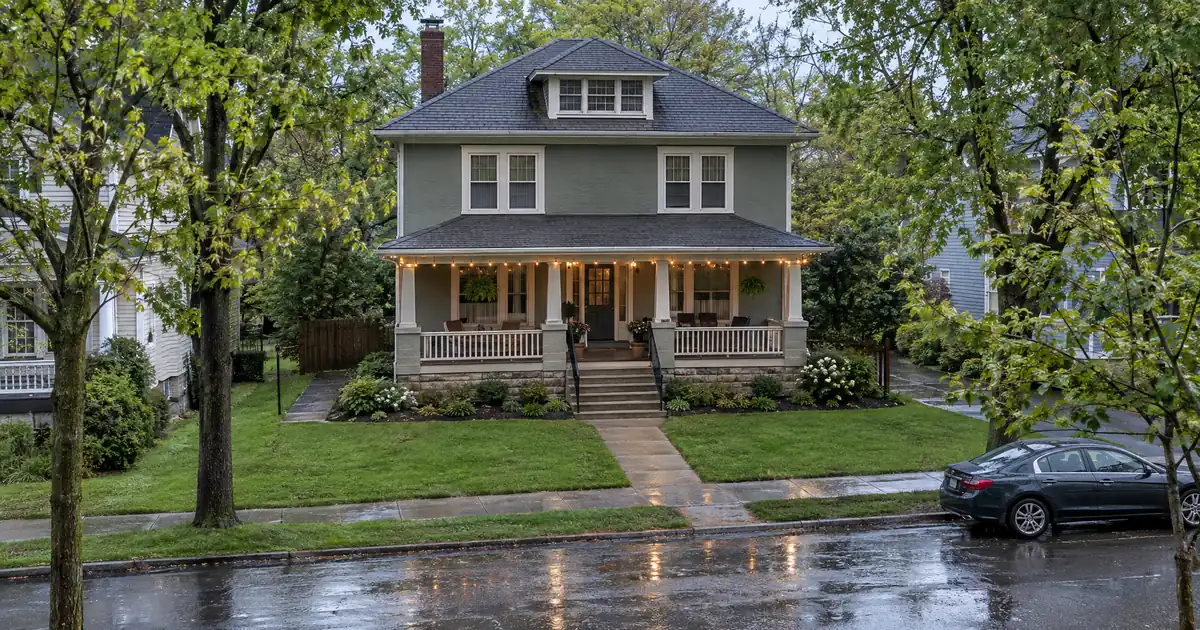 How a Portfolio DSCR Lender Seasons Rehabs Refinanced Together