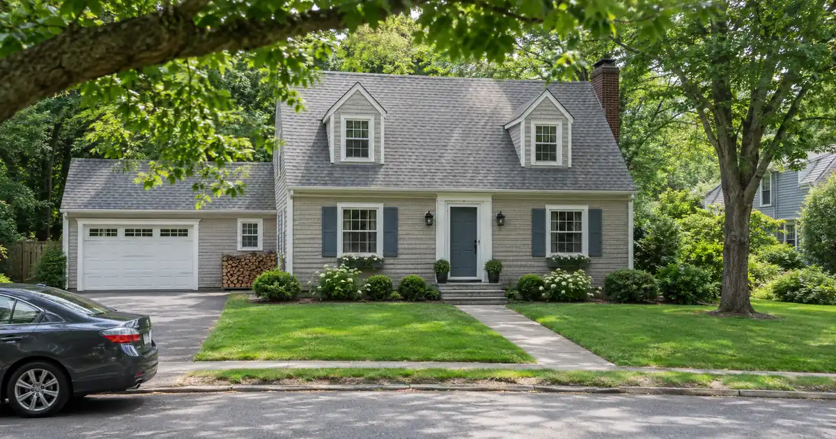 Can a Portfolio Cash-Out Refinance on LLC-Held Rentals Fund New Purchases?