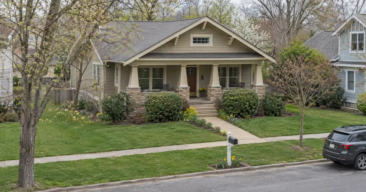 How a Portfolio Line of Credit Differs From a Rental HELOC