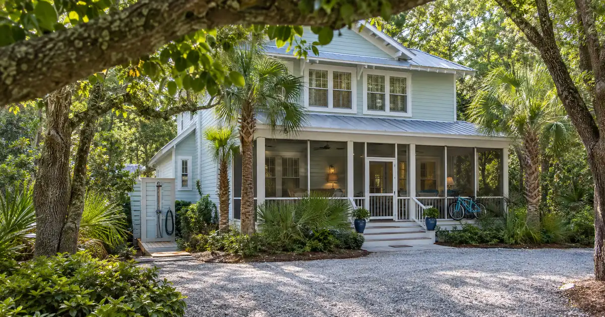 How a DSCR Lender Sees Guarantors in a Short-Term Rental LLC