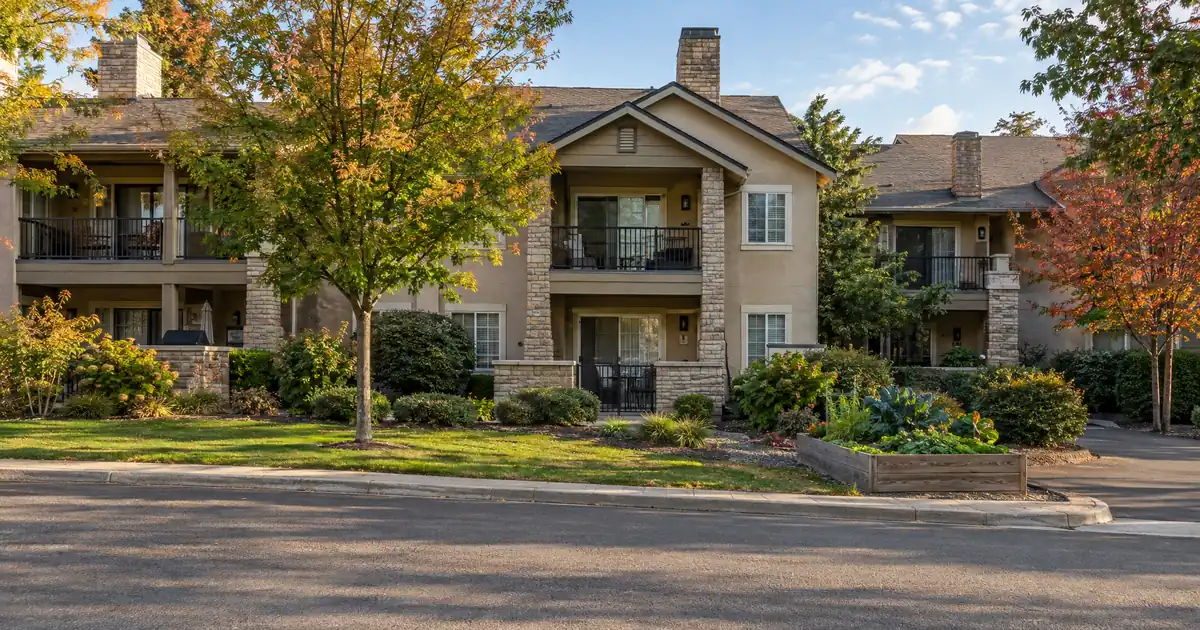 How Much an HOA Dues Increase Cuts the DSCR Loan on a Condo