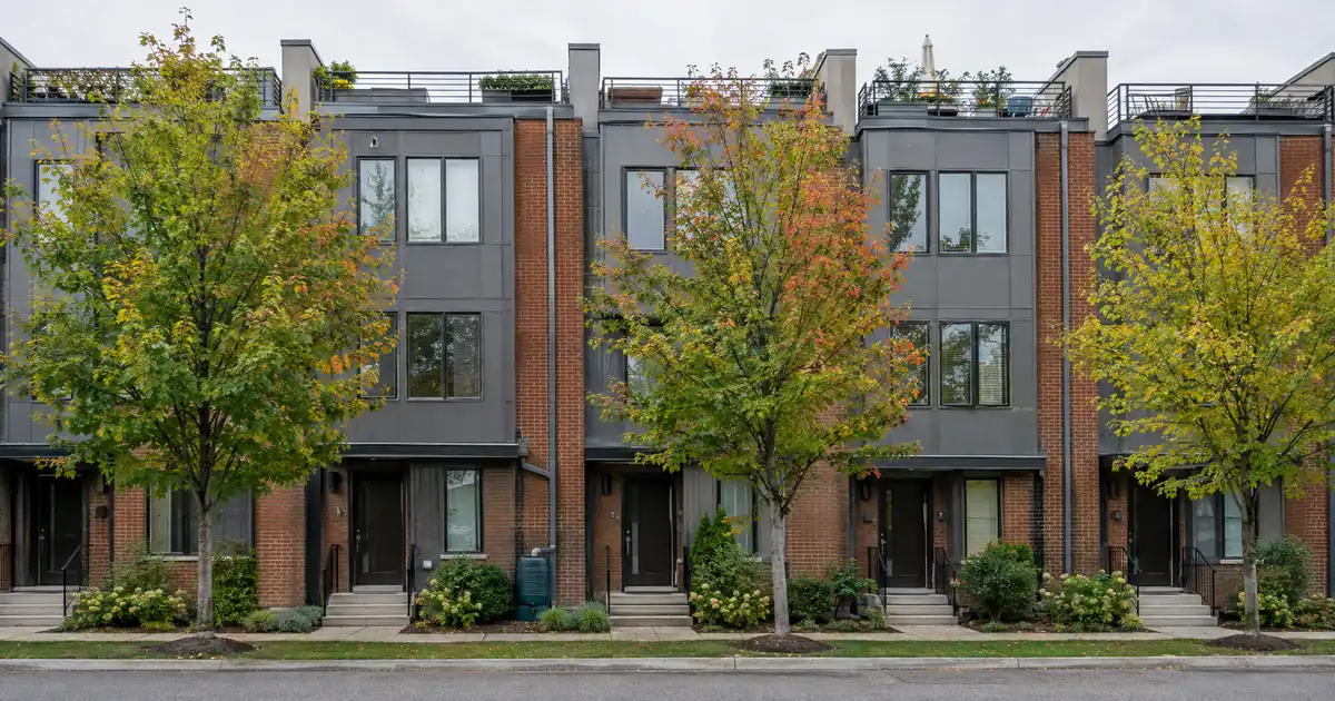 Do HOA Dues Hurt DSCR for an Investor With 10+ Condos in LLCs?