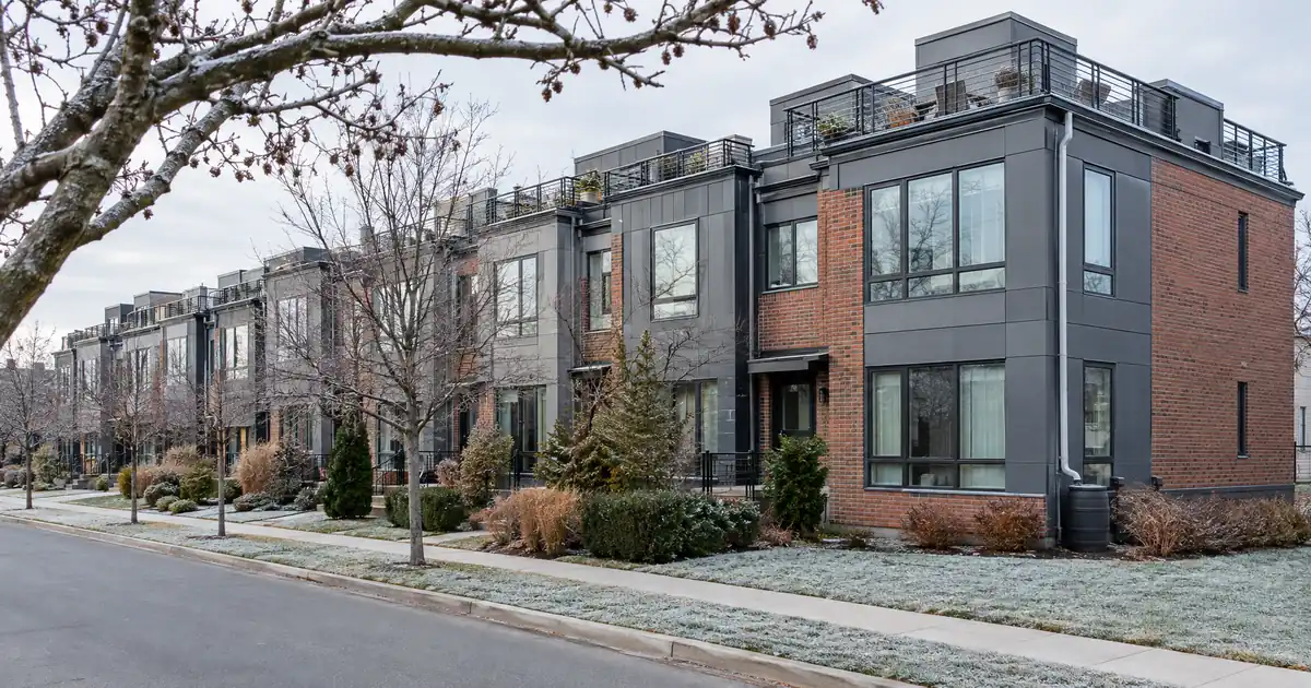 How Much DSCR Loan a Non-Warrantable Condo Supports With High HOA Dues