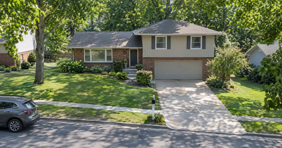 How to Get a DSCR Loan for a Multi-Member LLC Past Ten Properties