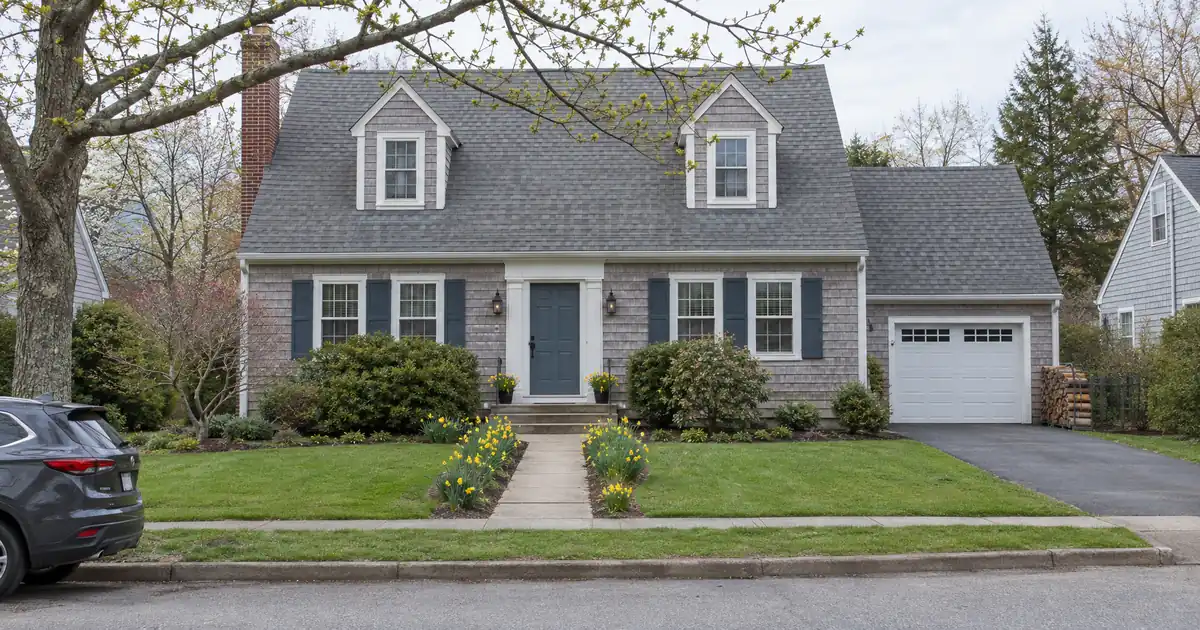 Can Two Couples Buy a Rental Together on One DSCR Loan?
