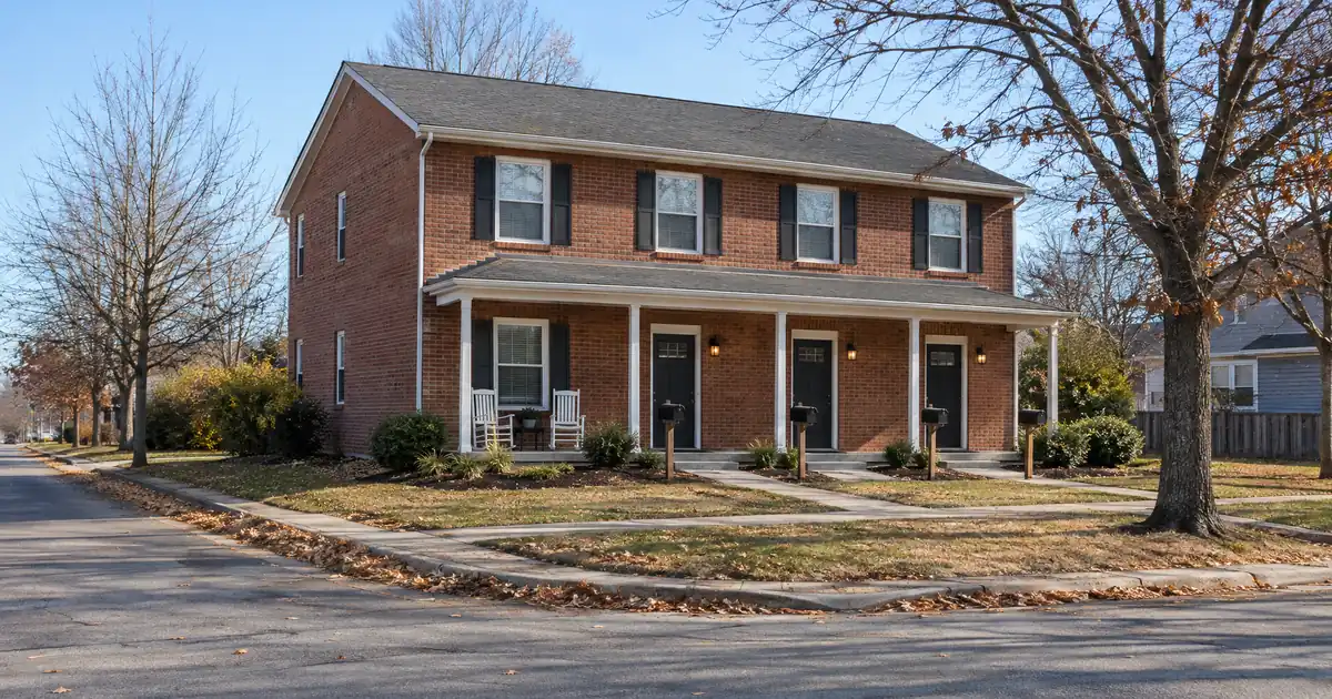 FHA House Hack vs DSCR Loan on a Fourplex for Your Next Property