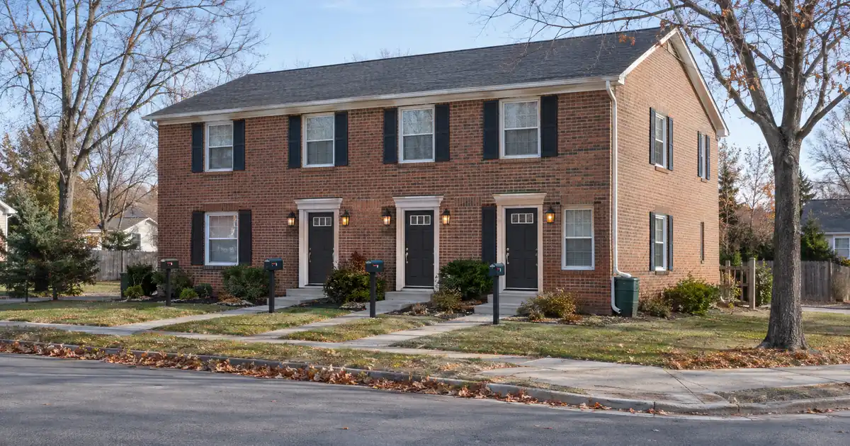 How to Choose an FHA Loan House Hack or DSCR Loan on a Fourplex