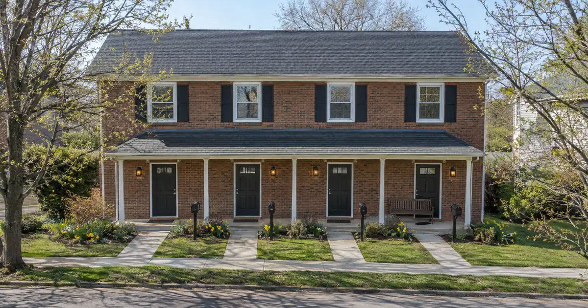 Can a DSCR Pool With One Fourplex Close While a Tenant Is Evicted?