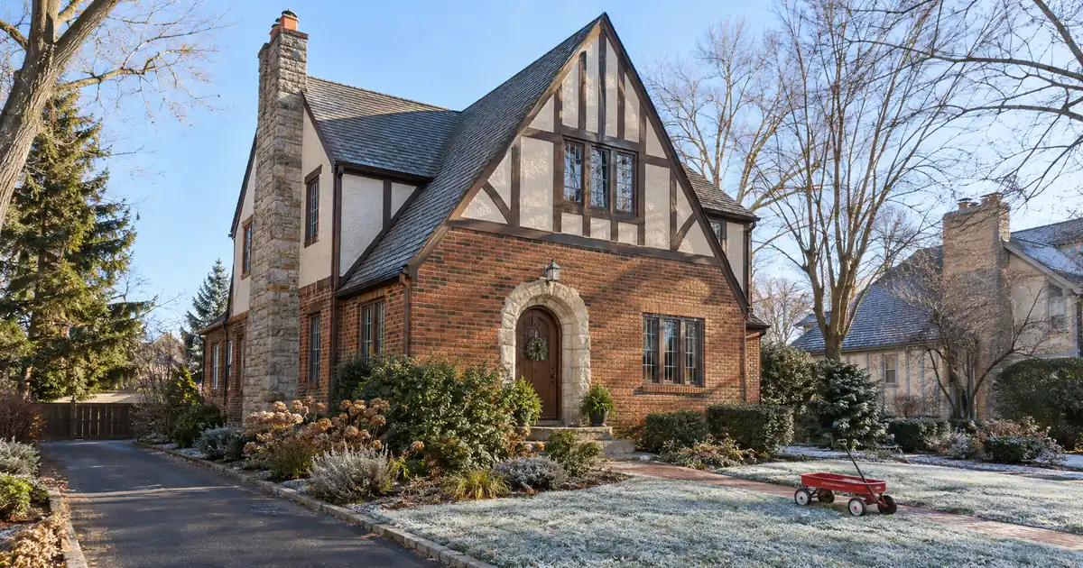 How to Refinance a DSCR Rental When the Lease Expires Before Closing