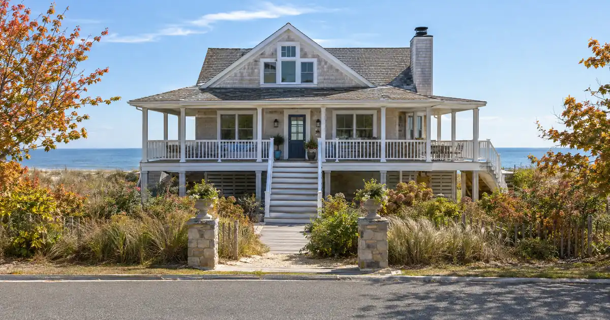 How to Use a DSCR Cash-Out for Storm Repairs on a Coastal Rental