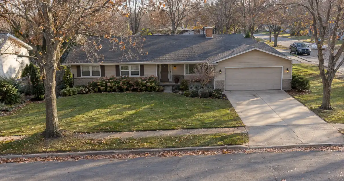 How to Time a DSCR Refinance Around a Five-Year Step-Down