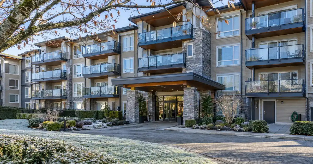 Condo Defect Suit vs Slip-and-Fall on a Coastal High-Rise DSCR Loan