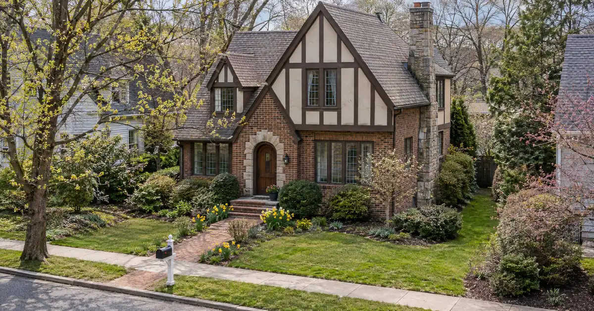 How Much a Detached Casita Adds to a Rental Cash-Out Refinance