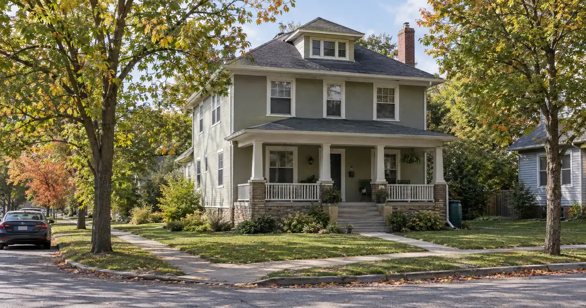 How Much a Short Sale in a Business Downturn Lowers Bank Statement LTV