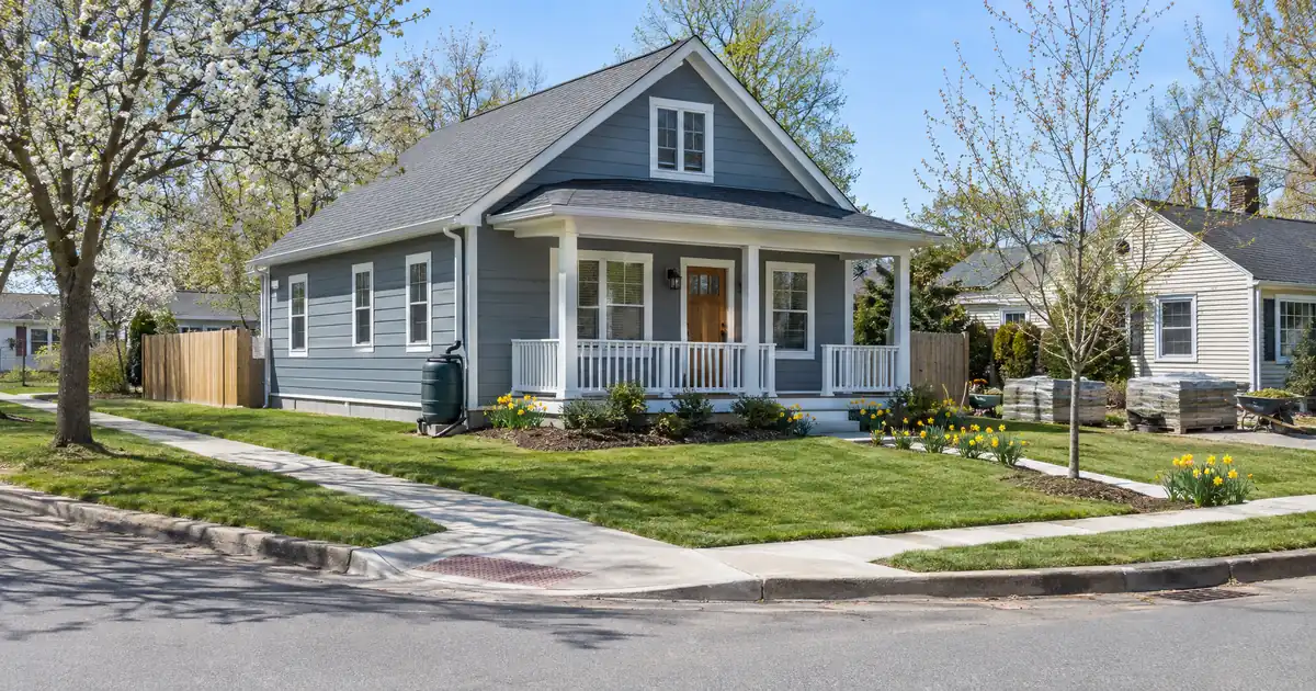 How Much a Hard Money Lender Lends on a Land Contract Rental