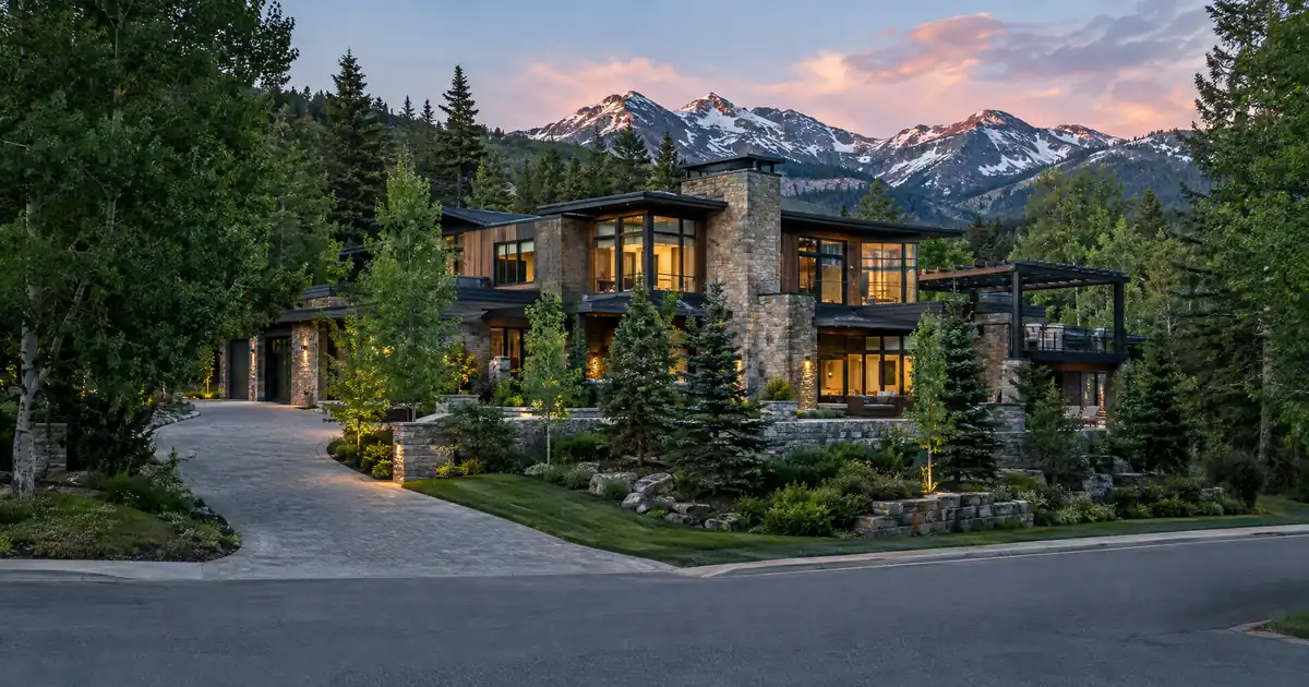 Can a Jumbo Divorce Refinance Work on a Home Bought Before Marriage?