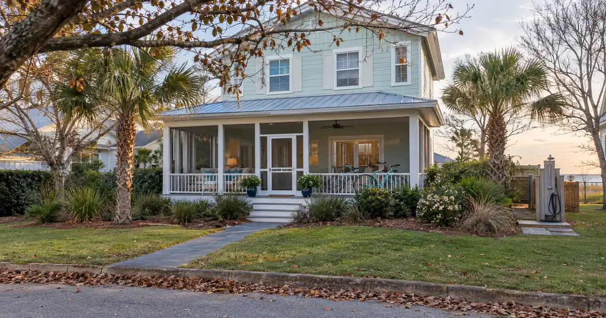 How a DSCR Lender Reads a Recent Quitclaim on an Airbnb