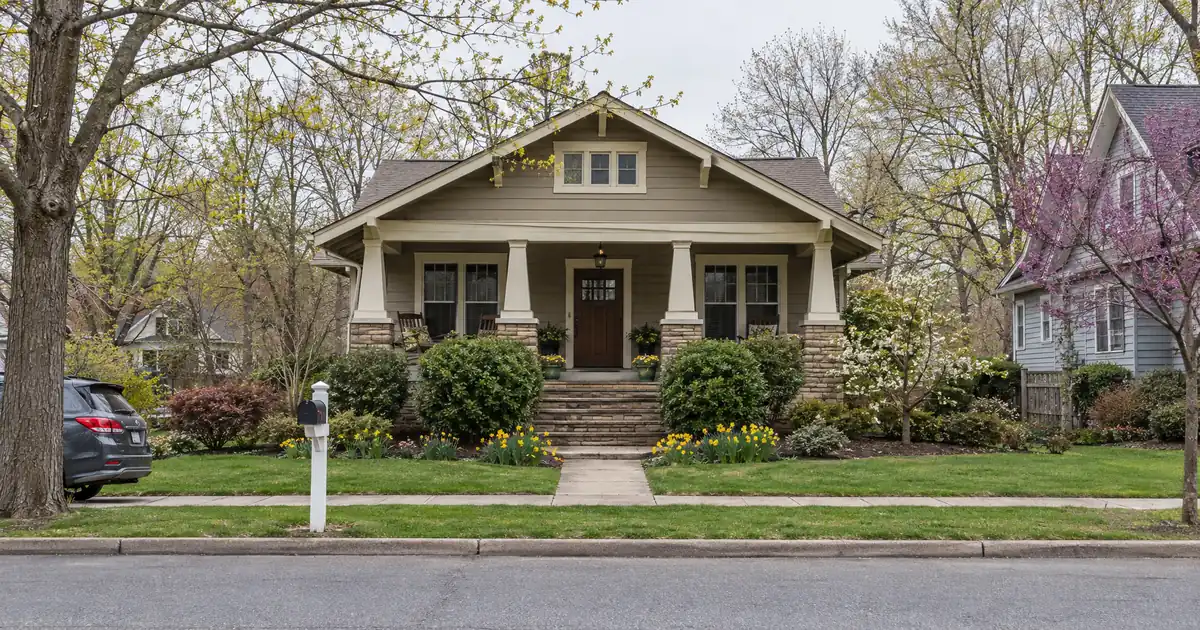 Flood-Zone Home vs Home Outside the Zone for a HELOC