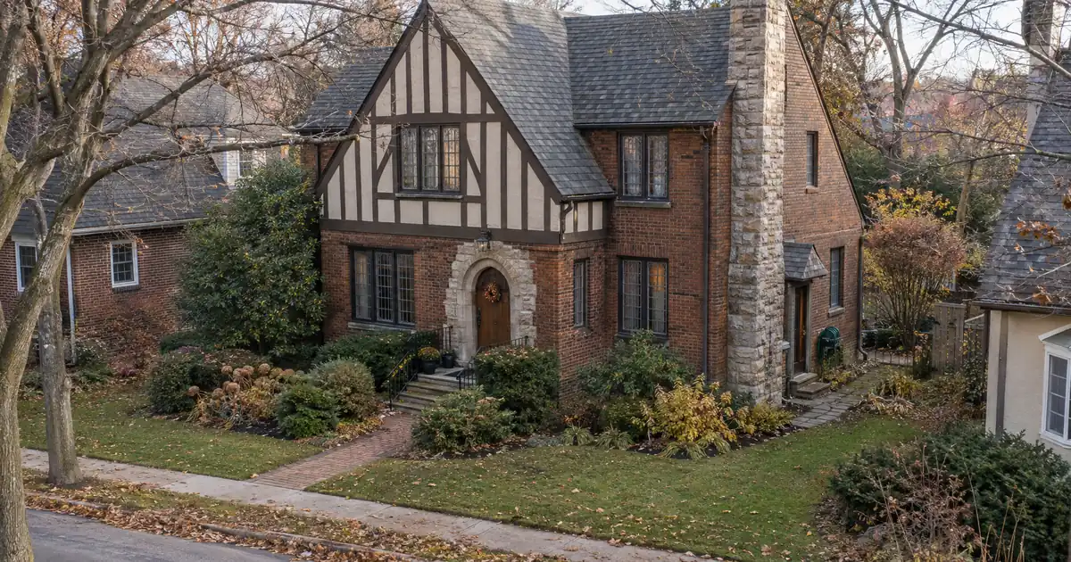 Title Change Before vs After Closing a Rental Cash-Out Refinance