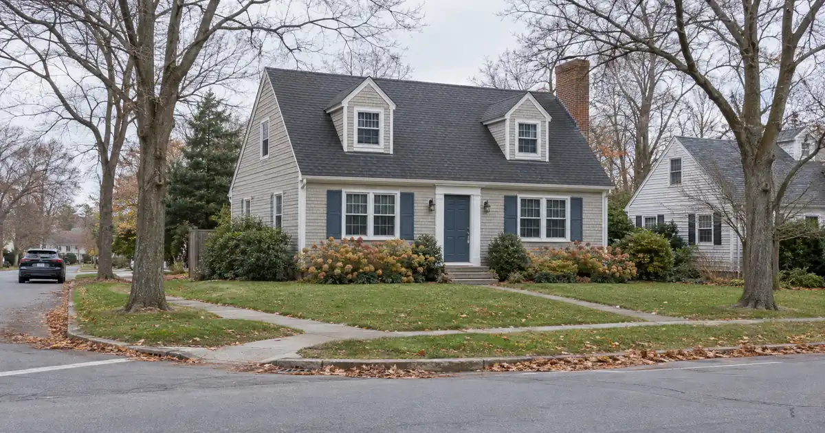 How to Tell Lender Fees From Prepaids on a Rental Cash-Out Refinance