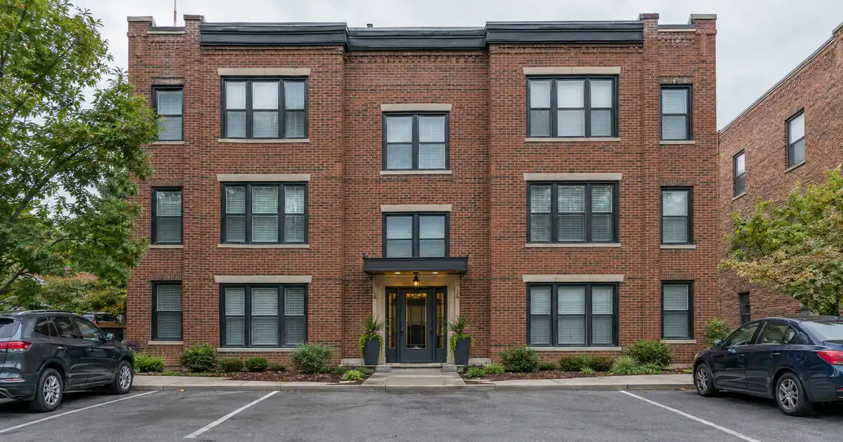 DSCR Blanket Loan HOA Dues Rules for 10+ Doors Held in LLCs
