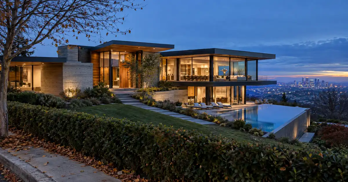 When a Jumbo Refinance Is Worth the Closing Costs