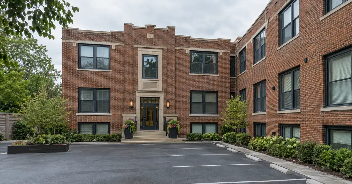 Does a Portfolio DSCR Loan on 10+ LLC Doors Re-Test Each Year?
