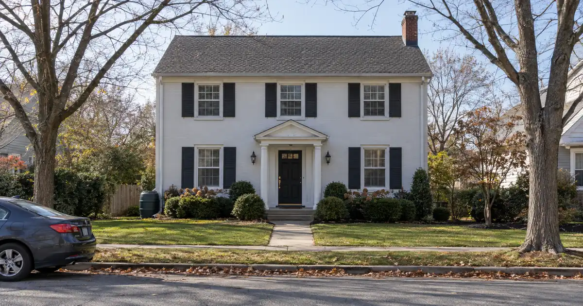 Recourse vs Non-Recourse DSCR Loan When Twenty Houses Sit in One Pool