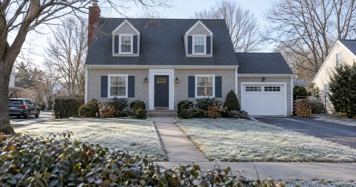 Can a Seasoned Ten-House Pool Fund Down Payments via DSCR Cash-Out?