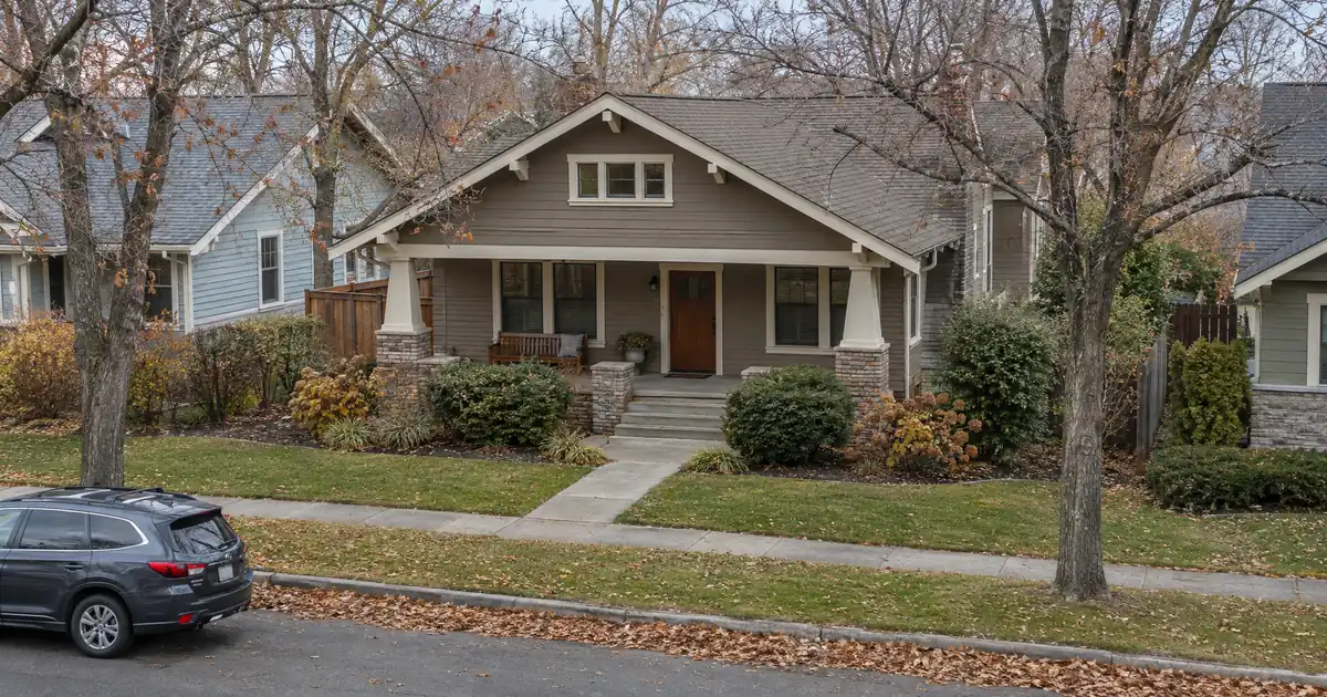 Is One DSCR Loan on Houses in Two States Cheaper to Close?