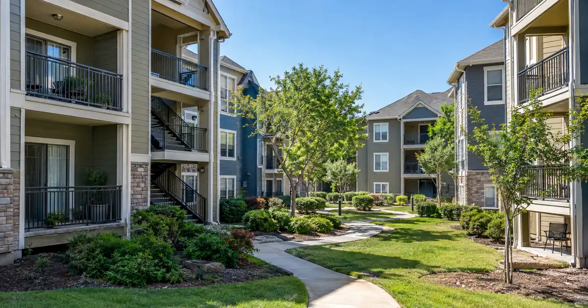 Can a Five-Unit Building Qualify Alone Within a Landlord's Mixed DSCR Pool?