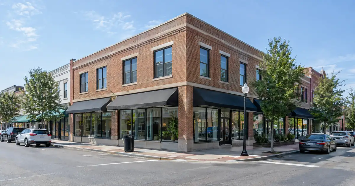 Does a 10-Unit Building Still Fit a DSCR Loan or Go Commercial?