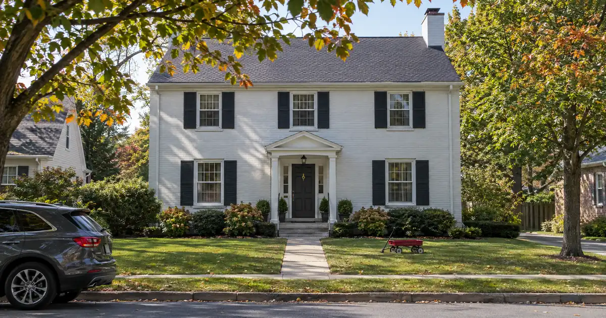 How to Choose a DSCR Cash-Out or HELOCs With Five Low First Mortgages