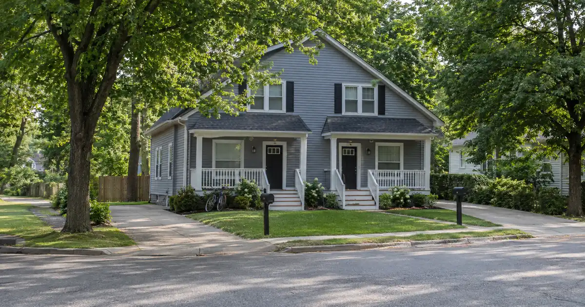 2-4 Unit vs. Five-Plus Airbnb Buildings for a Multi-Property Operator