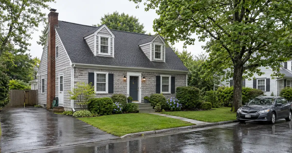 How to Clear a HELOC Insurance Problem and Keep Your Low First Mortgage